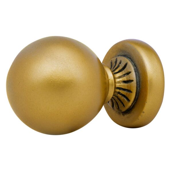 Finial-Oxfordshire-Gold-4__36850